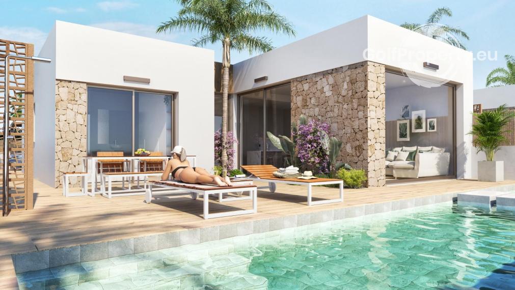 Prodej vily 102 m², pozemek 328 m² Los Alcázares, Murcia, Španělsko