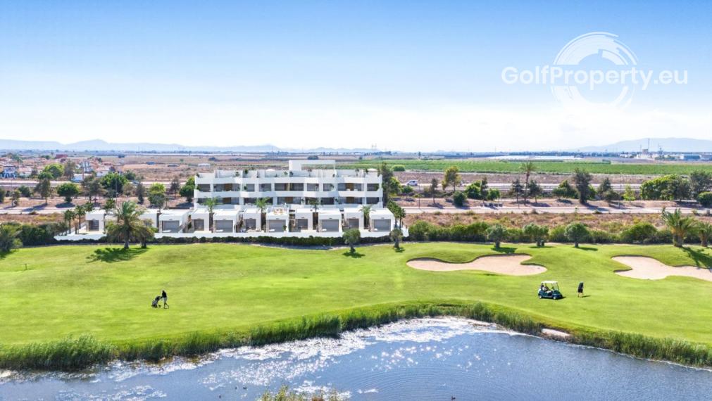 Prodej vily 102 m², pozemek 328 m² Los Alcázares, Murcia, Španělsko