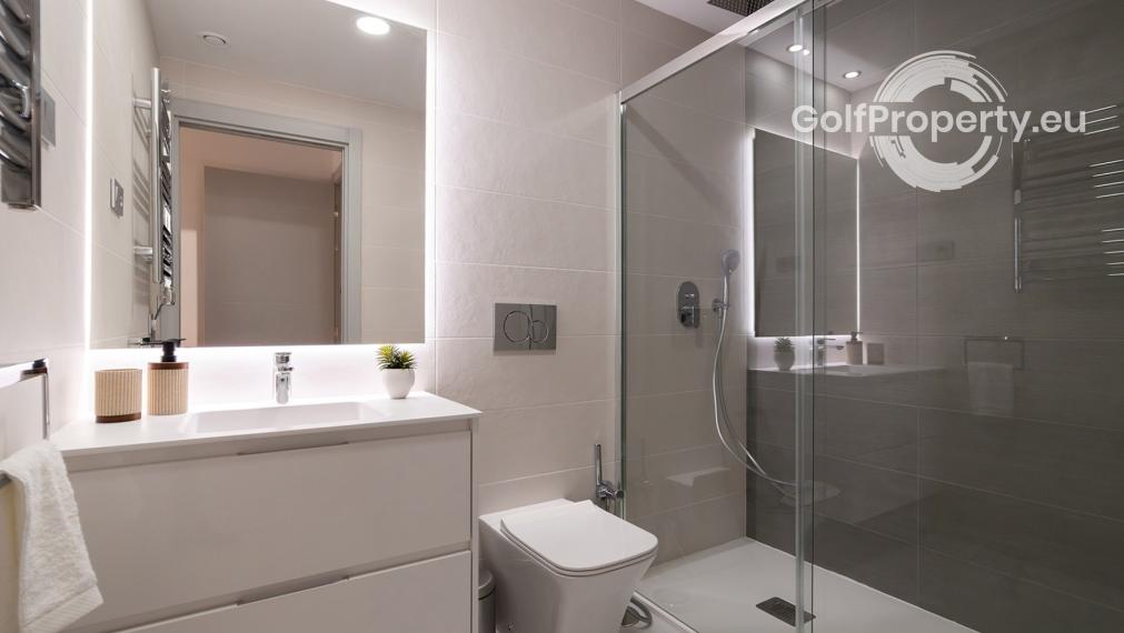 Eagle Tower Benidorm – bydlení u moře a golfu