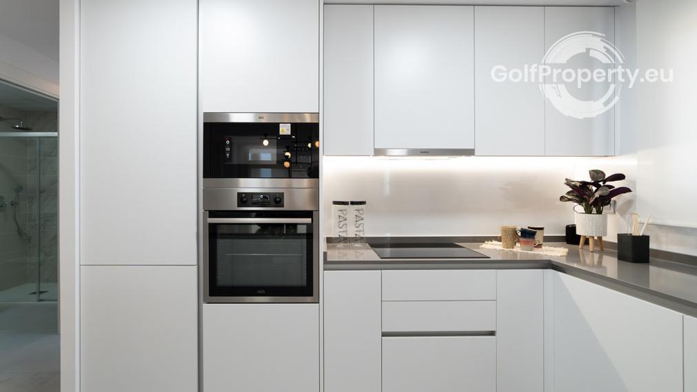 Eagle Tower Benidorm – bydlení u moře a golfu