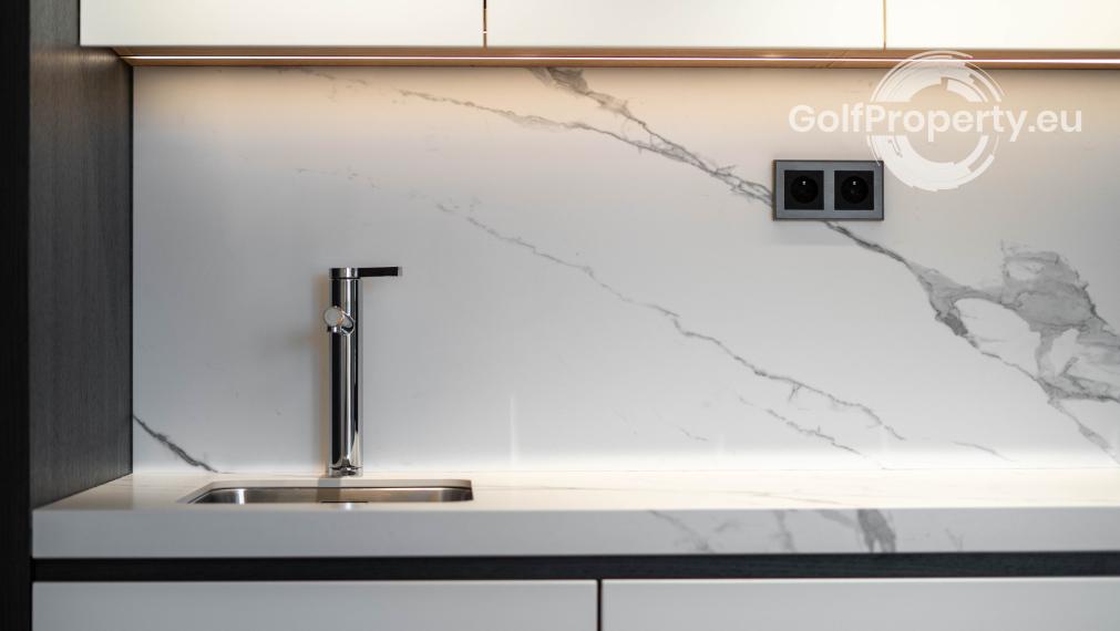 Luxury apartment by the lake .