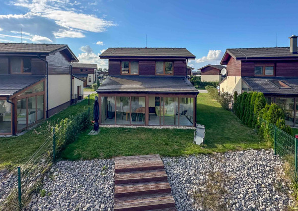 Lakefront Villa for Sale with Stunning Views