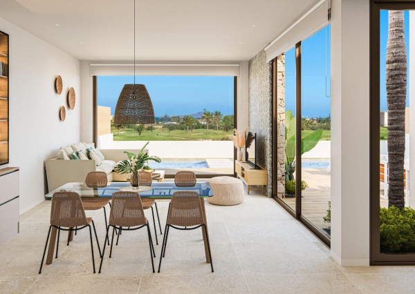 Prodej vily 102 m², pozemek 328 m² Los Alcázares, Murcia, Španělsko