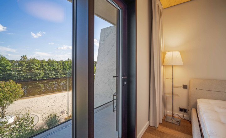 Luxury apartment by the lake . - fotografia 6